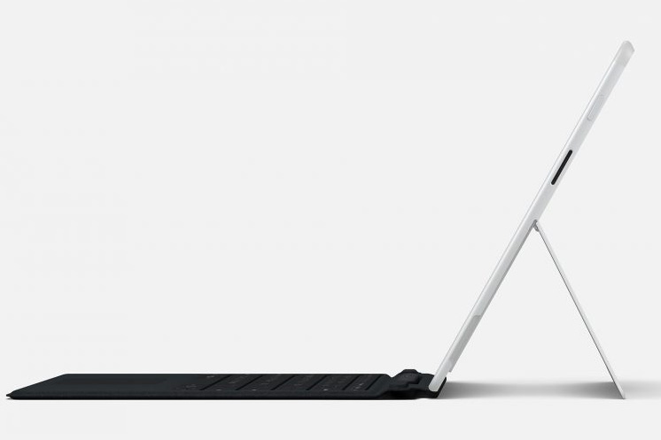 Surface Pro X von der Seite