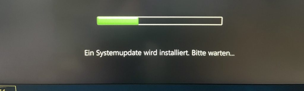 Das Bild zeigt einen Fortschrittsbalken für das BIOS-Update