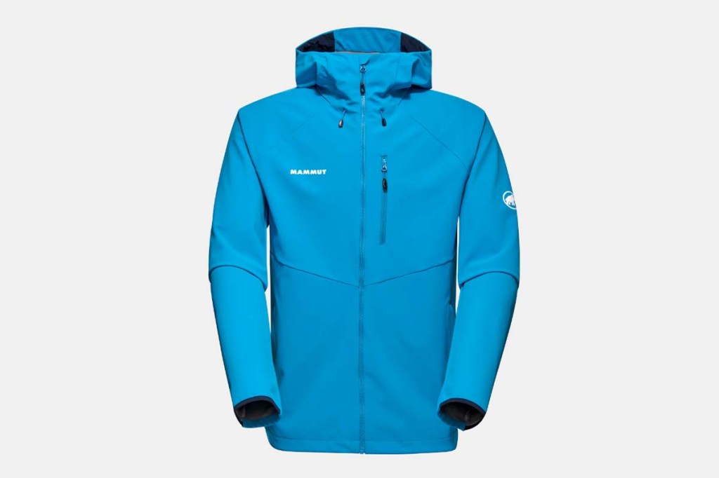 Productshot blaue Softshelljacke