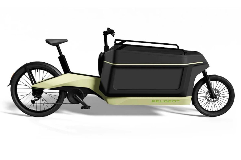 Productshot Cargo-E-Bike mit Transportwanne vorne