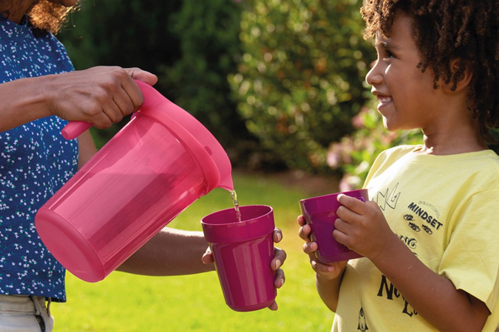 Die Picknick Kanne von Tupperware.