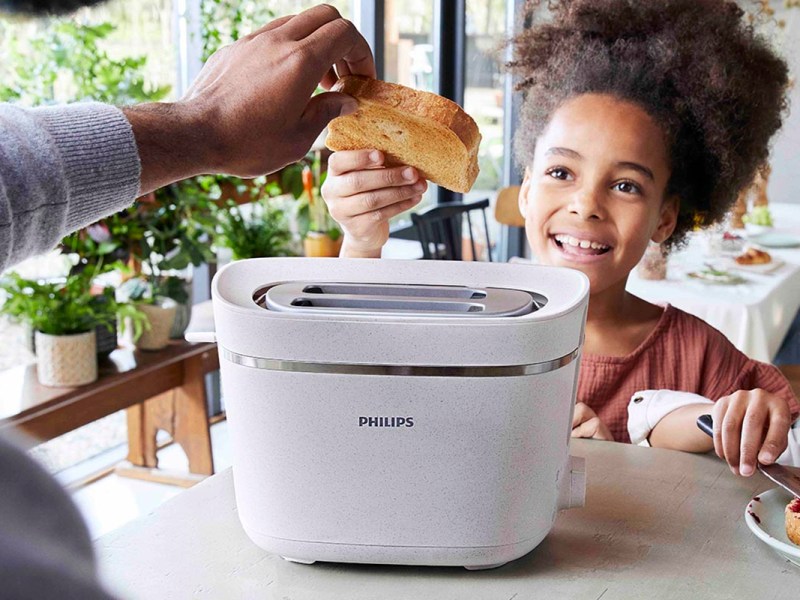 6 Toaster im Test: Lohnt sich das Marken-Modell von AEG?