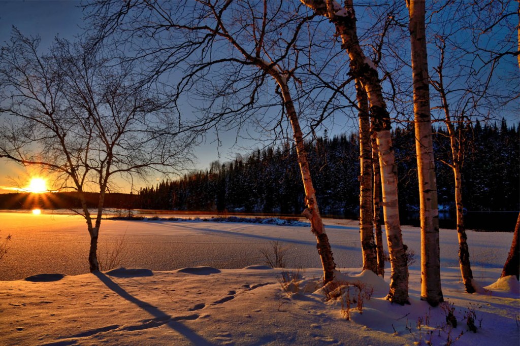 Sonnenuntergang in einer Winterlandschaft