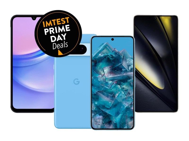 mehrere Smartphones nebeneinander, dazu Amazon Prime Day Buttoon