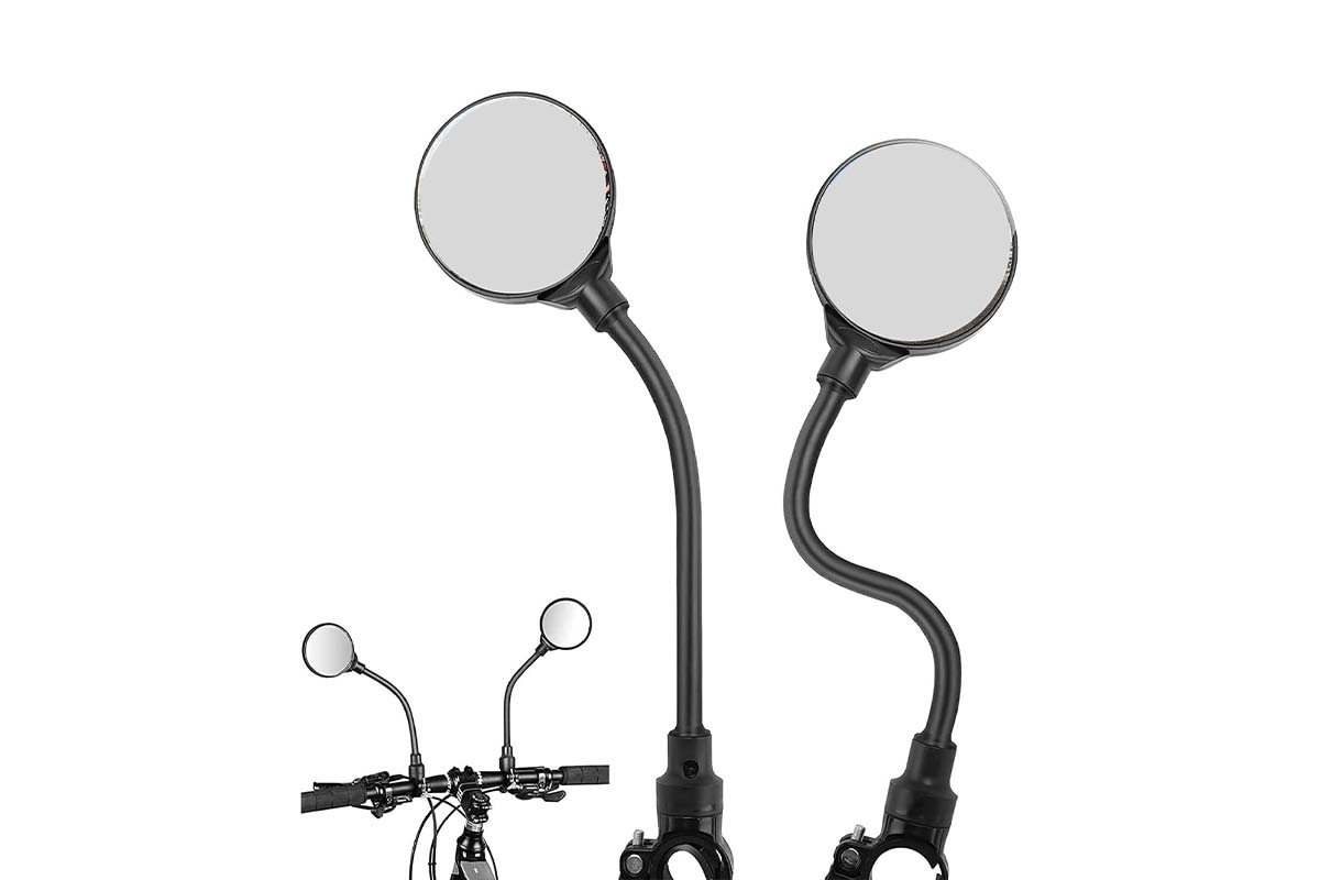 zwei Fahrradspiegel mit gebogenem Gelenk nebeneinander, daneben im Anschnitt klein sieht man wie die zwei Spiegel am Lenker befestigt sind
