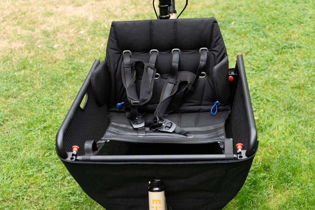 Blick in die Sitzwanne eines Cargo-E-Bikes