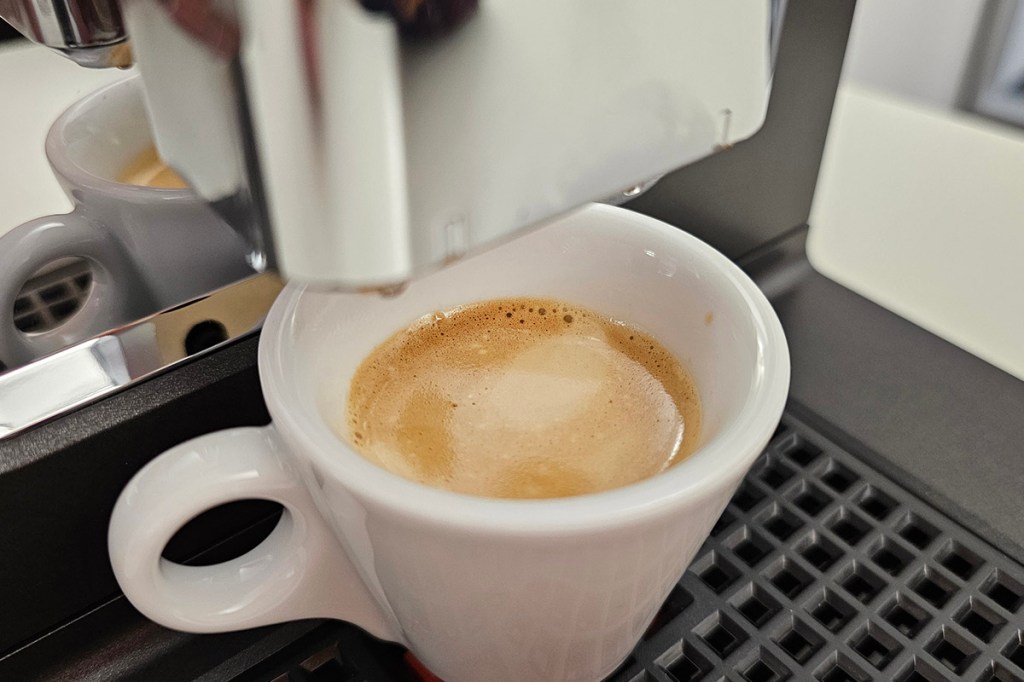 Espresso in einer Tasse