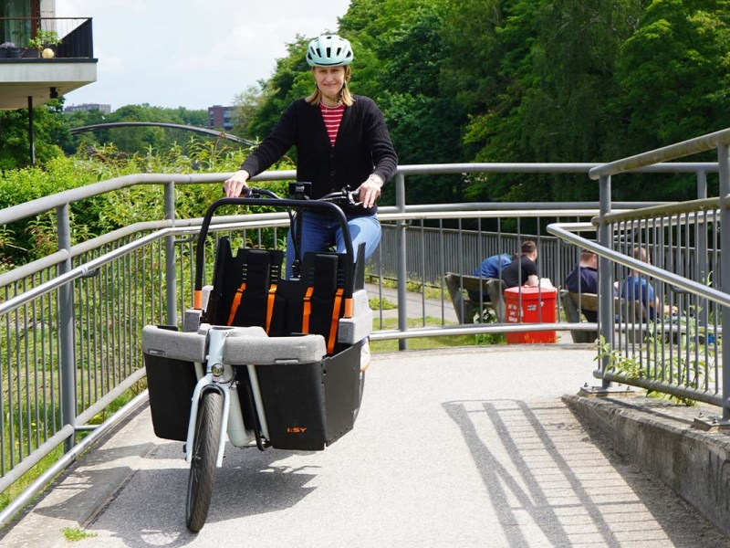 Drei Cargo-E-Bikes im Test: So sicher fährt der Nachwuchs mit